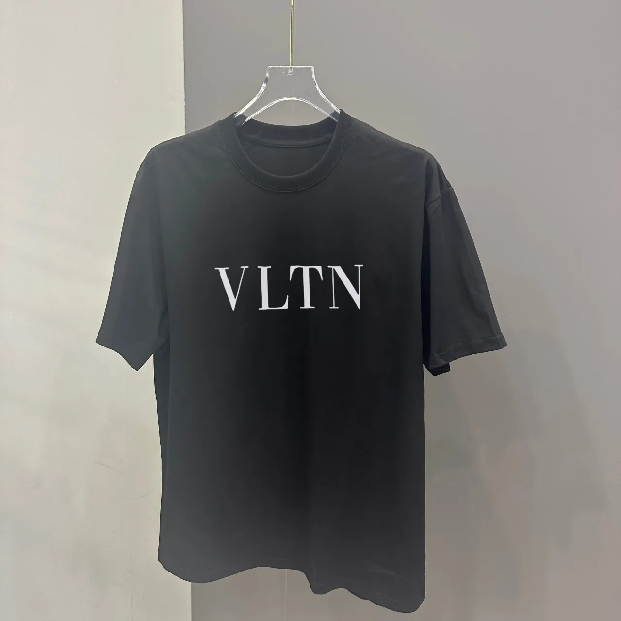 VALENTNO 2024 Classic T 280 ， Breathable ， ， ！ Same Style ：White Black -Size：S M L Xl